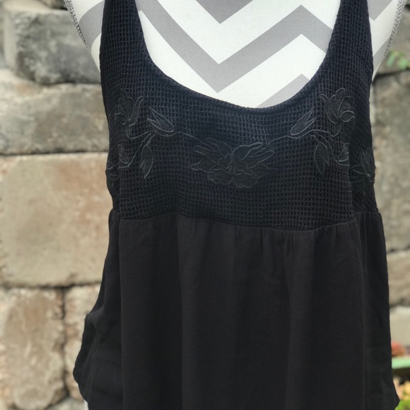 ✅Black strappy blouse - Picture 2 of 15